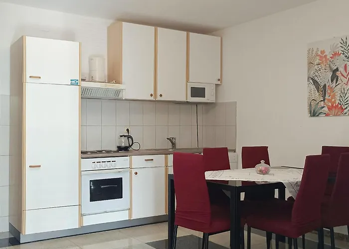 1 Bedroom Amazing In *