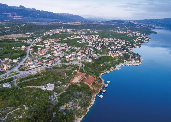 Appartement 1 Bedroom Amazing In *